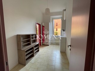 Appartamento in Affitto a Siena, 350&euro;, 100 m², arredato