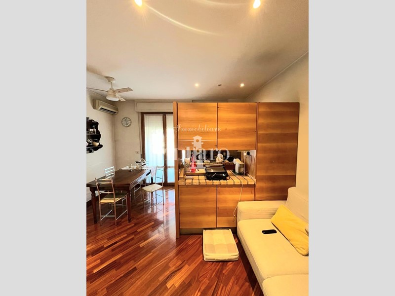Trilocale in Vendita a Campi Bisenzio, 233'000&euro;, 75 m², con Box