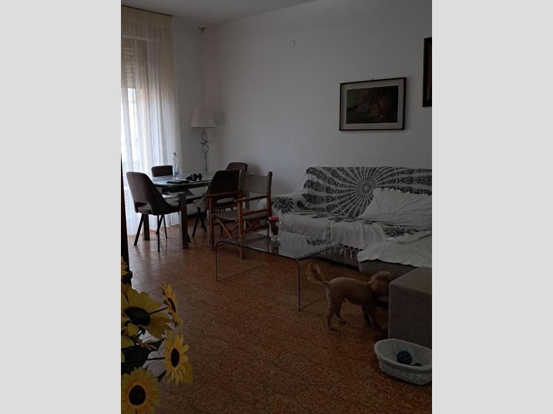Appartamento in Vendita a Cascina, 159'000&euro;, 125 m², con Box