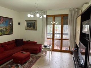 Appartamento in Vendita a Cascina, 265'000&euro;, 130 m², con Box