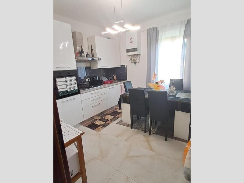 Attico in Vendita a Cascina, 172'000&euro;, 103 m²
