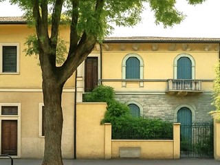 Trilocale in Vendita a Colle di Val D'Elsa, 306'000&euro;, 87 m², con Box