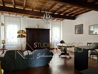 Trilocale in Affitto a Ferrara, 1'000&euro;, 80 m²