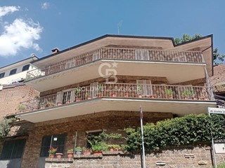Appartamento in Affitto a Sutri, 600&euro;, 110 m²