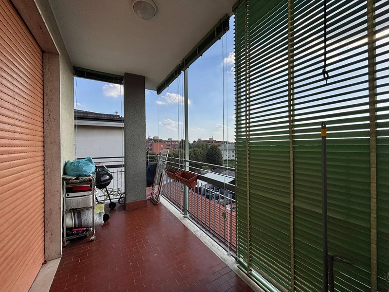 Trilocale in Vendita a Nova Milanese, 160'000&euro;, 90 m²