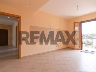Appartamento in Vendita a Acireale, 169'000&euro;, 139 m²