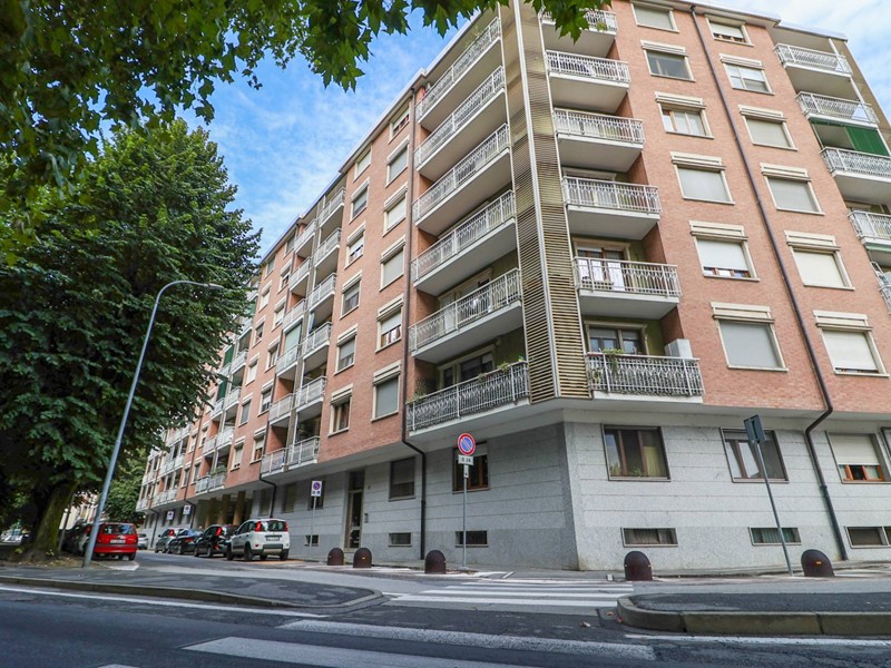 Trilocale in Vendita a Chivasso, 110'000&euro;, 86 m²