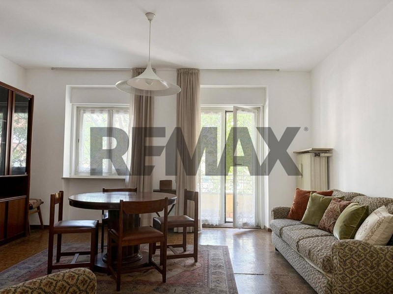 Appartamento in Vendita a Trento, 270'000&euro;, 119 m²