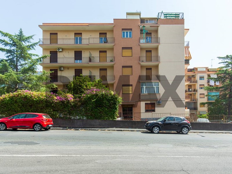 Trilocale in Vendita a Catania, 80'000&euro;, 68 m²