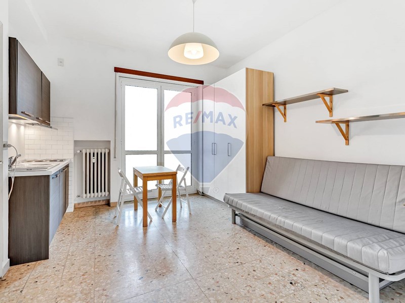Monolocale in Affitto a Milano, 750&euro;, 35 m²