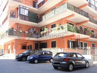 Trilocale in Vendita a Milazzo, 180'000&euro;, 80 m², arredato