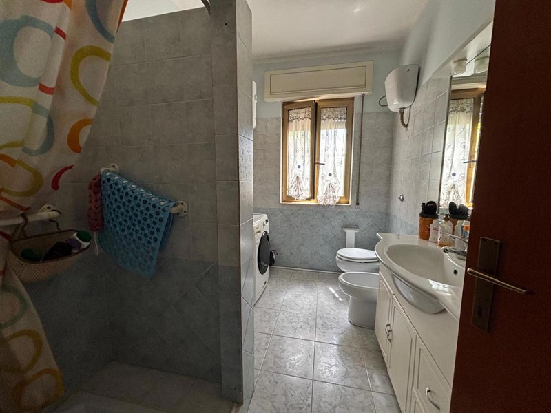 Quadrilocale in Vendita a Narcao, 110'000&euro;, 149 m²