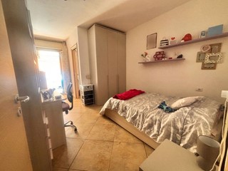 Appartamento in Vendita a Carbonia, 180 m²