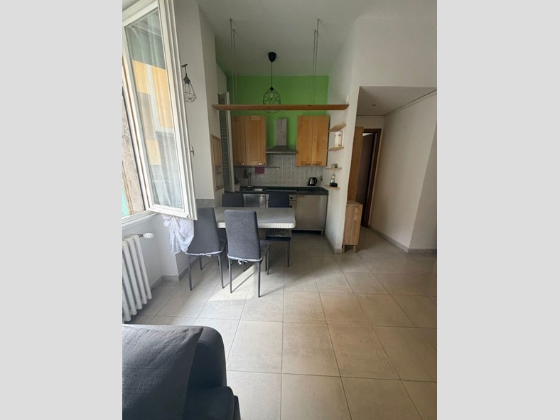 Bilocale in Affitto a Milano, 950&euro;, 50 m², arredato