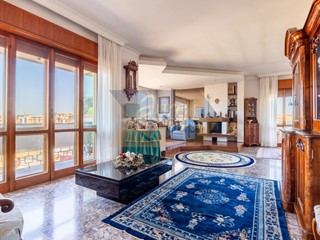 Appartamento in Vendita a Roma, zona Tiburtina, 845'000&euro;, 170 m²