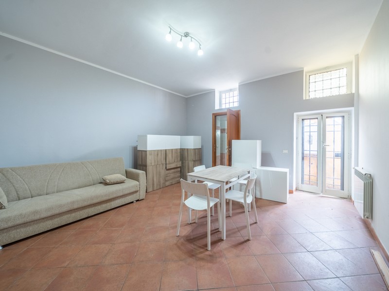 Bilocale in Vendita a Mentana, 79'000&euro;, 50 m²