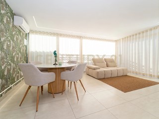 Trilocale in Vendita a San Giovanni la Punta, 215'000&euro;, 75 m², arredato