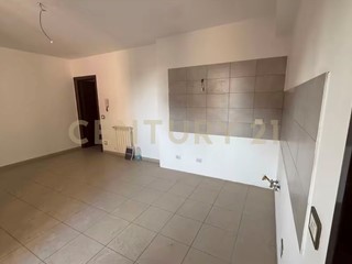 Bilocale in Vendita a Gravina di Catania, 125'000&euro;, 68 m², arredato, con Box