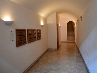 Trilocale in Vendita a Ancona, zona CENTRO STORICO, 185'000&euro;, 72 m², arredato
