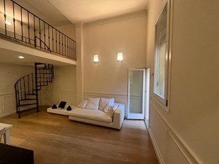 Bilocale in Affitto a Bologna, zona Centro, 1'150&euro;, 60 m², arredato