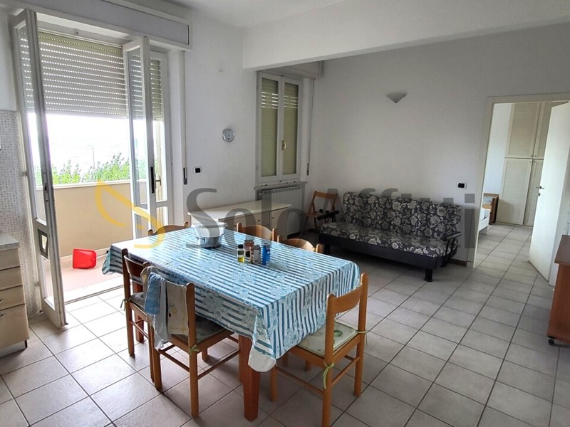 Trilocale in Affitto a Senigallia, zona Ciarnin, 550&euro;, 72 m², arredato
