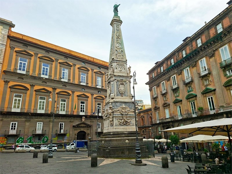 Trilocale in Affitto a Napoli, 2'000&euro;, 90 m²