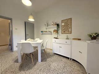 Appartamento in Affitto a Siena, 1'200&euro;, 115 m², arredato