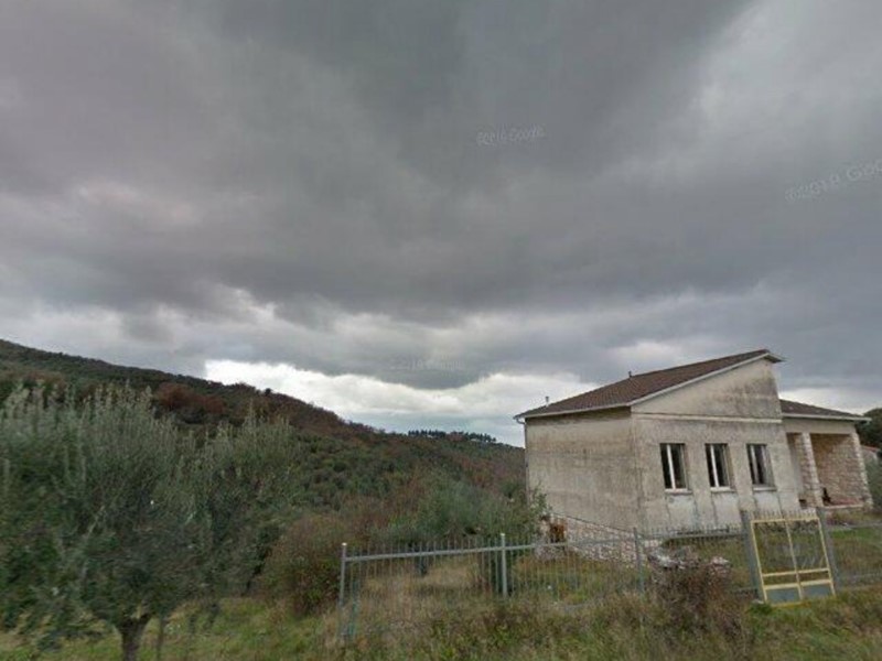 Monolocale in Vendita a Giano dell'Umbria, 30'000&euro;, 72 m²