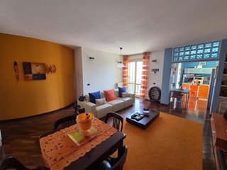 Quadrilocale in Vendita a Livorno, 245'000&euro;, 80 m², con Box