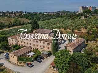 Bilocale in Vendita a Siena, 150'000&euro;, 50 m²