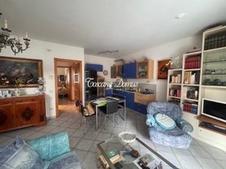 Quadrilocale in Vendita a Siena, zona Coroncina, 295'000&euro;, 73 m², arredato, con Box