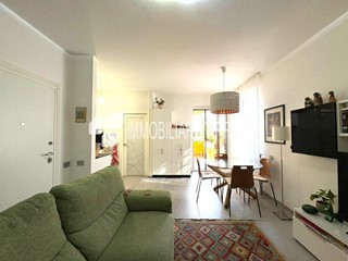 Quadrilocale in Vendita a Massa, zona Marina di Massa, 310'000&euro;, 78 m²
