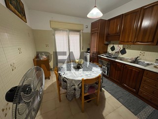 Trilocale in Vendita a Caltagirone, 120'000&euro;, 160 m²