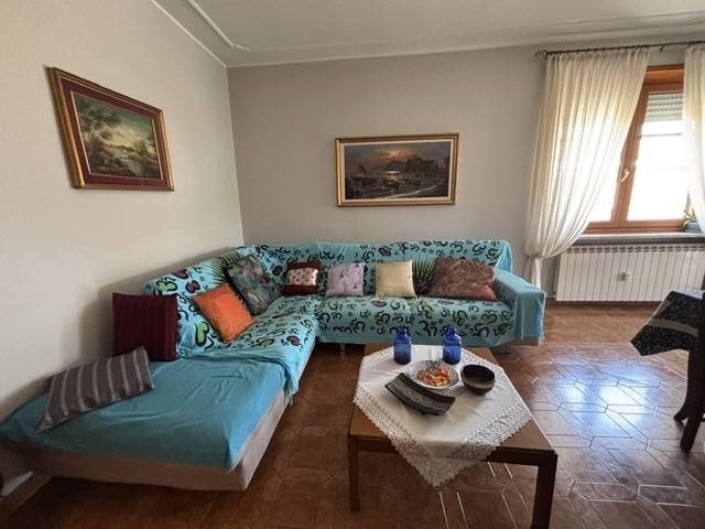 Quadrilocale in Vendita a Vinovo, 158'000&euro;, 111 m²