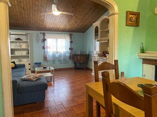 Trilocale in Vendita a Roma, 239'000&euro;, 111 m²