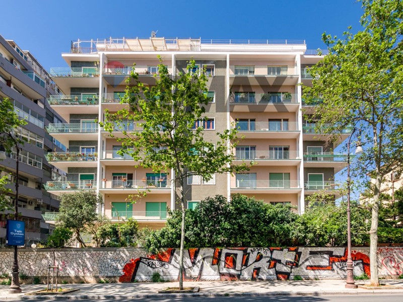 Appartamento in Vendita a Palermo, 459'000&euro;, 223 m²