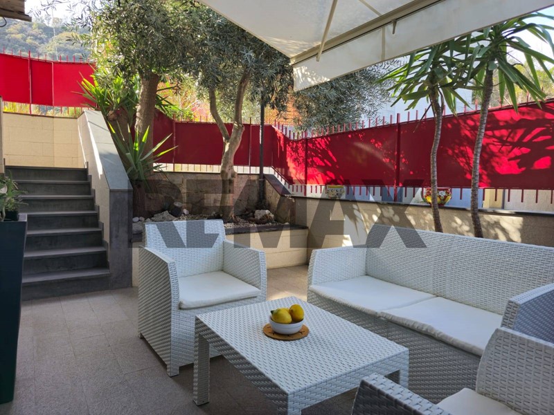 Trilocale in Vendita a Acireale, 85'000&euro;, 63 m²
