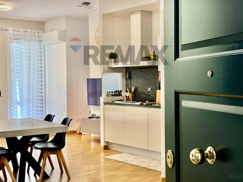 Trilocale in Affitto a Firenze, 1'400&euro;, 84 m²