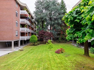 Trilocale in Vendita a Novara, 218'000&euro;, 130 m²