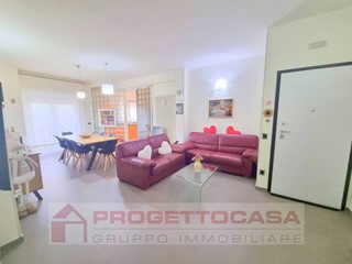 Quadrilocale in Vendita a Monteprandone, 178'000&euro;, 112 m²