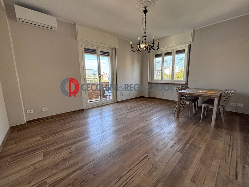 Trilocale in Affitto a Milano, 2'000&euro;, 100 m²