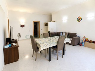 Trilocale in Vendita a Capua, 95'000&euro;, 160 m²