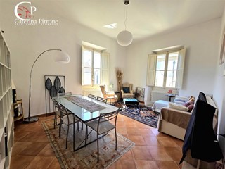 Appartamento in Vendita a Firenze, 690'000&euro;, 162 m²