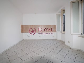 Bilocale in Vendita a Livorno, 90'000&euro;, 60 m²