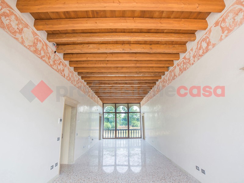 Appartamento in Vendita a Stra, 420'000&euro;, 180 m²