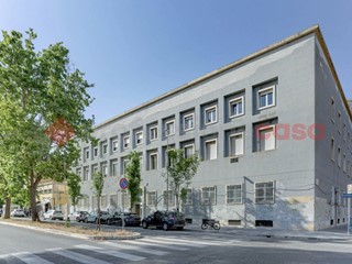 Appartamento in Vendita a Latina, 550'000&euro;, 235 m², arredato