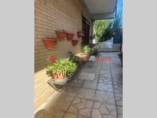 Quadrilocale in Affitto a Minturno, 450&euro;, 90 m², arredato