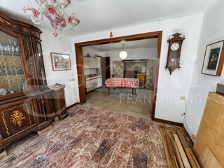 Appartamento in Vendita a Venezia, 130'000&euro;, 80 m²