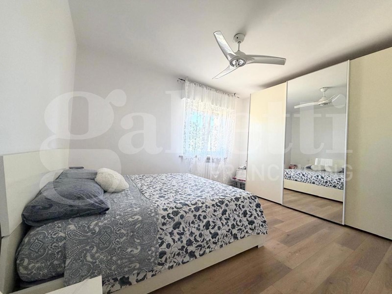 Trilocale in Vendita a Assisi, 118'000&euro;, 100 m², con Box