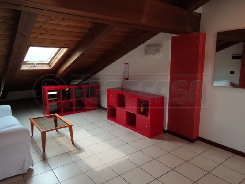 Quadrilocale in Affitto a Vicenza, 550&euro;, 60 m², arredato